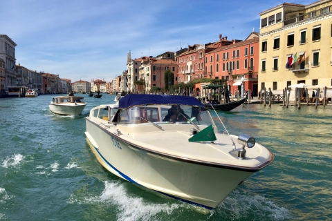 Wenecja: prywatny transfer łodzią z terminalu wycieczkowego do hotelu?
