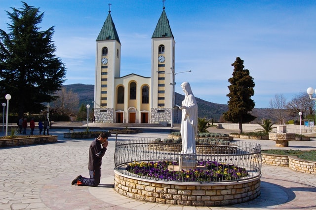 Visit Međugorje and Apparation Hill Private Tour From Dubrovnik in Dubrovnik