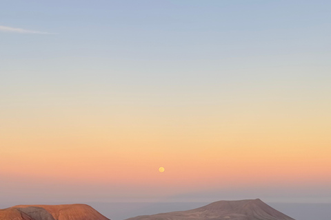 Fuerteventura: Sunset Volcano Walk & Stargazing Tour