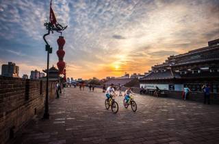 Xi'an Stadtmauer Private geführte Tour mit Radfahren Option