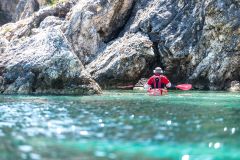 Lefkada: Seekajak-Erlebnis in den Meereshöhlen der Rouda-Bucht