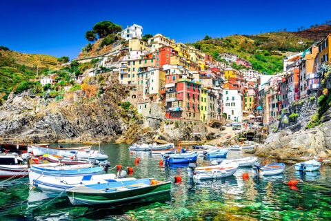 From La Spezia: Cinque Terre Tour by Train with Limoncino