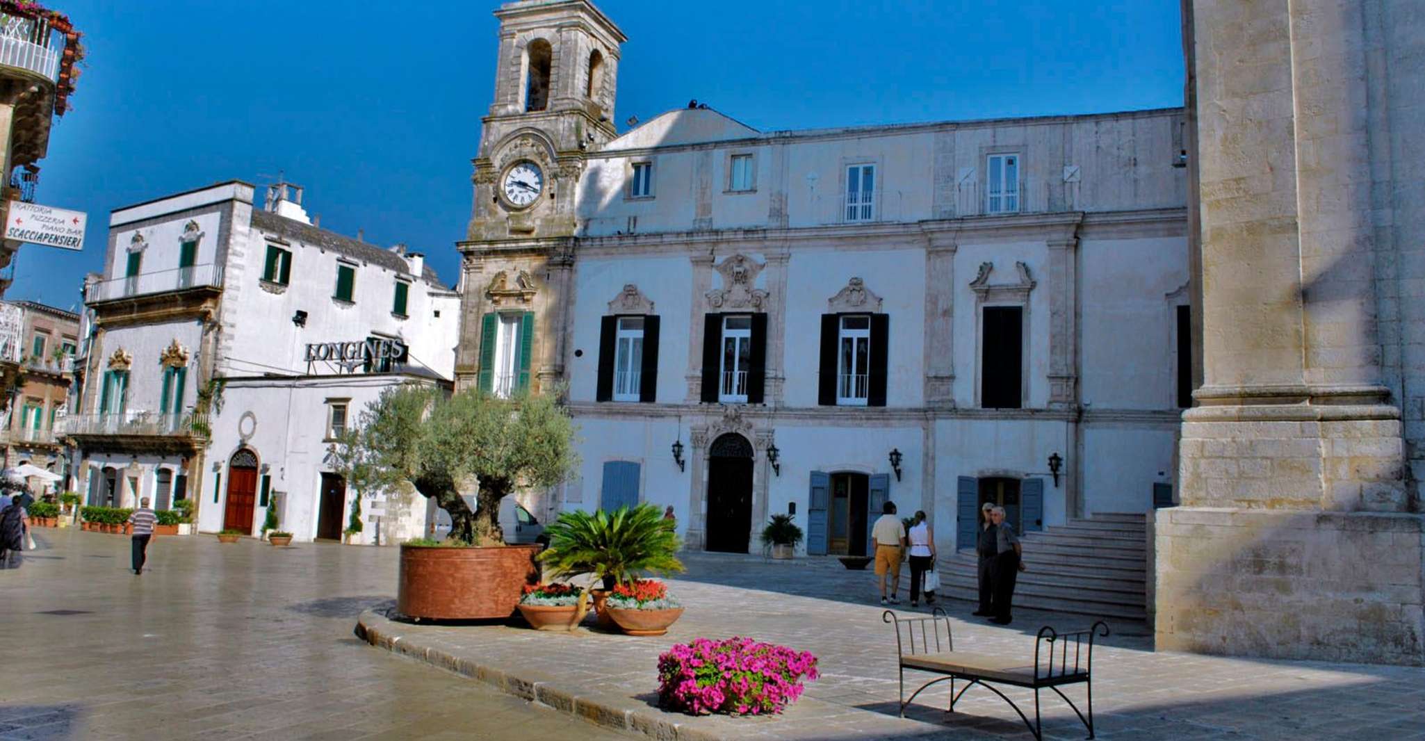 Martina Franca, tour stile barocco con degustazione bocconotti - Hizvo
