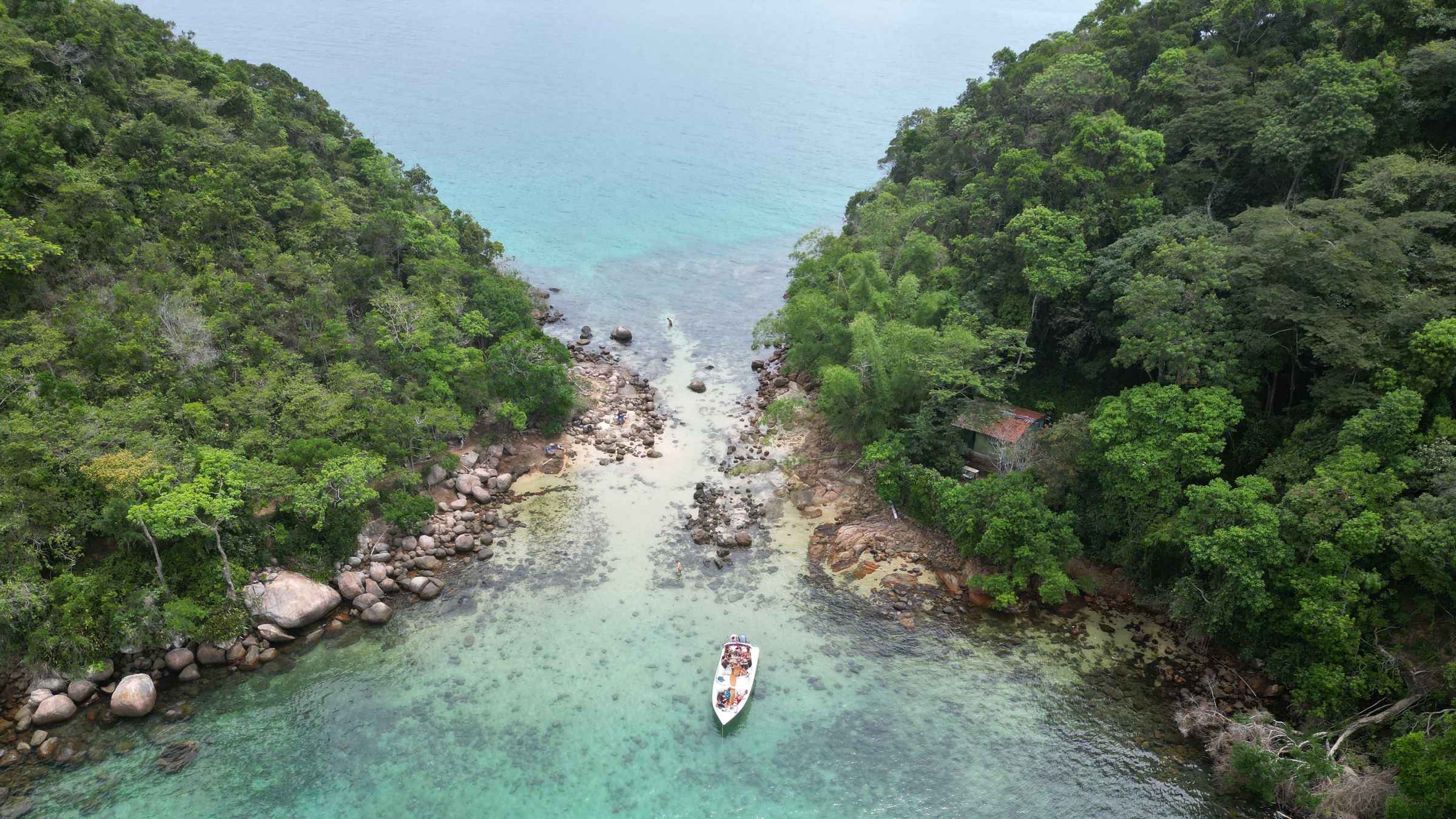 Ilha Grande: passeio de lancha de