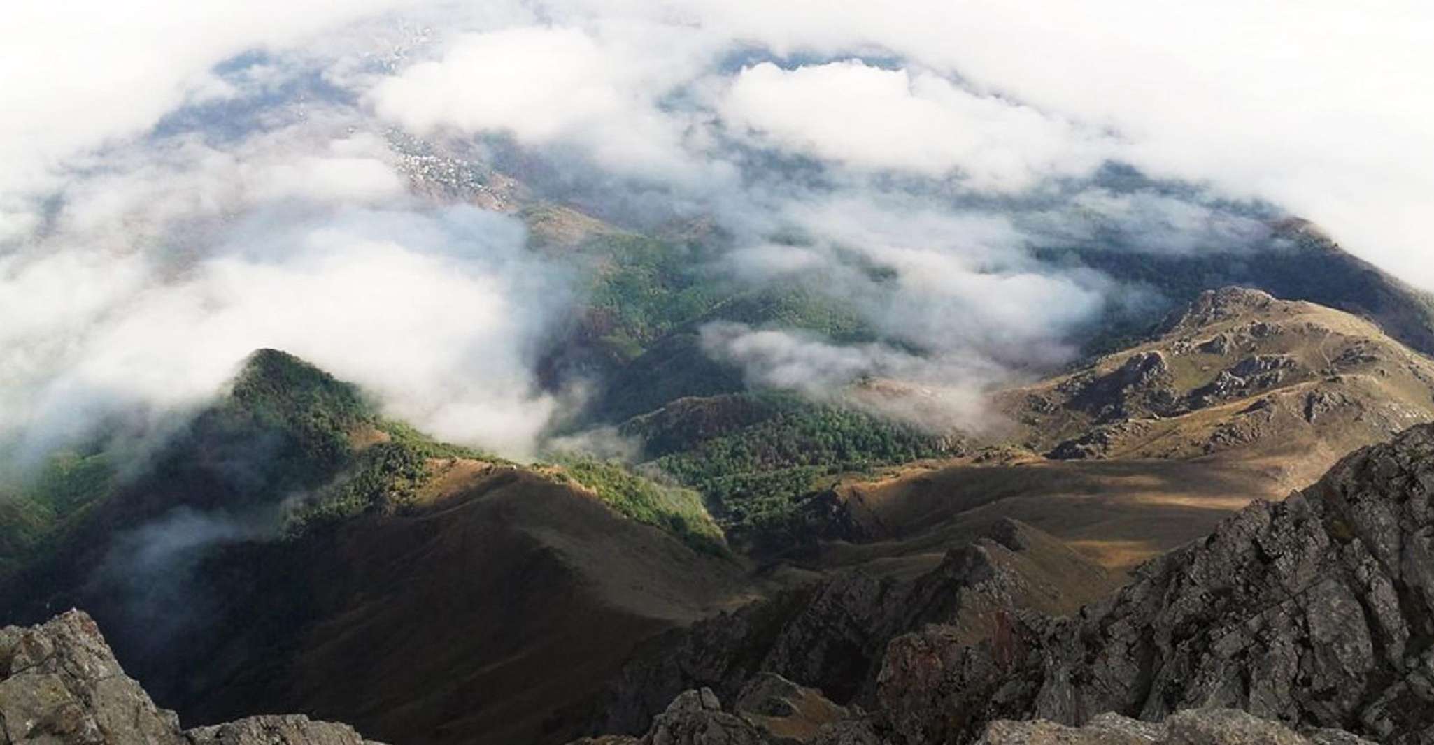 Armenia, Khustup Mountain Tour - Housity