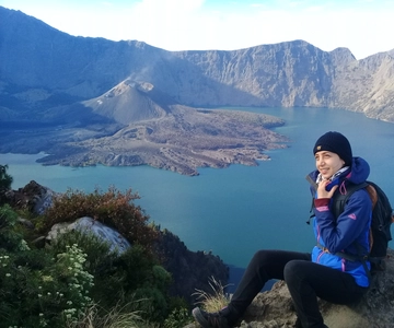 Mount Rinjani 2-Day Trek to Senaru Crater Rim