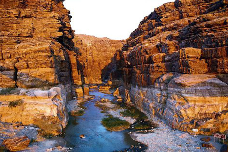 Vanuit Amman: trekkingstocht Siq in Wadi Mujib