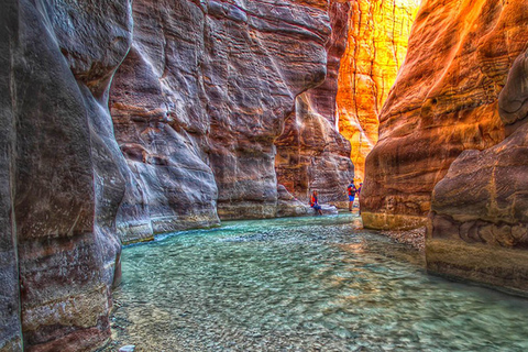 From Amman: Wadi Mujib Siq Trail Private Hiking Tour