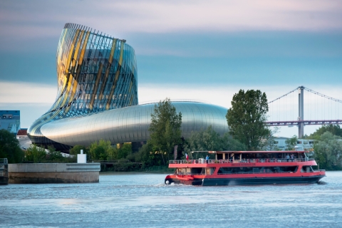 Bordeaux: Weinverkostungs-Kreuzfahrt ab Cité du VinBordeaux: Bootsfahrt mit Weinprobe am Nachmittag