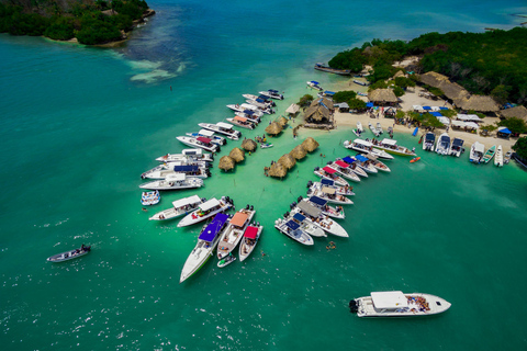 Cartagena: Rosario Islands by Catamaran with Snorkeling, Buffet, and Open Bar Rosario Islands by Catamaran with Snorkeling, Buffet, and Open Bar