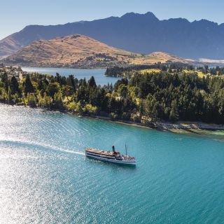 From Queenstown: Lake Wakatipu TSS Earnslaw Cruise