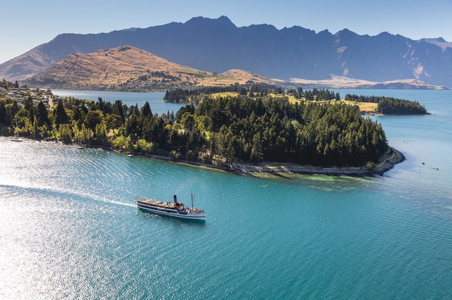 Visit Queenstown TSS Earnslaw Cruise of Lake Whakatipu in Queenstown, New Zealand