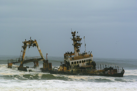 Spitzkoppe : via Zeila Shipwreck