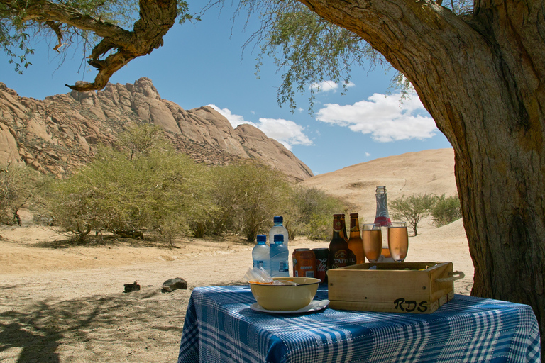 Spitzkoppe : via Zeila Shipwreck