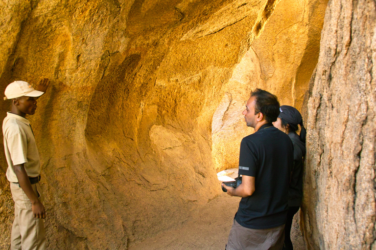 Spitzkoppe : via Zeila Shipwreck