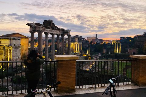 Rome: Sunrise E-Bike Experience with Coffee Tasting