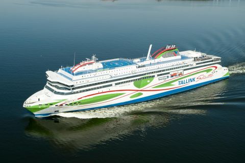De Talín: Traslado de Barca de Ida e Volta para Helsinque
