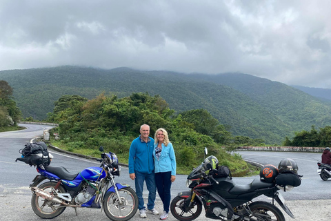 EXCURSIÓN DE UN DÍA EN MOTO POR EL PASO DE HAI VANhai van pass excursión de un día motossss