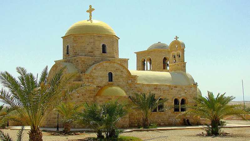 Amman: Madaba, Mount Nebo, Betha, and Dead Sea Private Tour