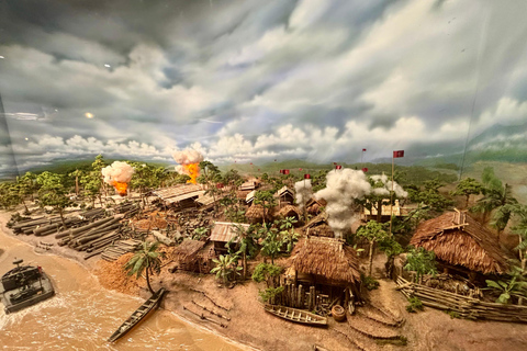 Chiang Rai: Popular Sightseeing Tour 7 places , Buffet Lunch Chiang Rai: Popular Sightseeing Tour 7 places ,Buffet Lunch