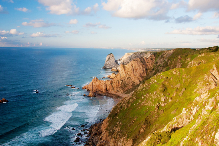 Lisbona: Sintra, Quinta da Regaleira, Cabo da Roca e CascaisTour per piccoli gruppi con servizio di prelievo in hotel