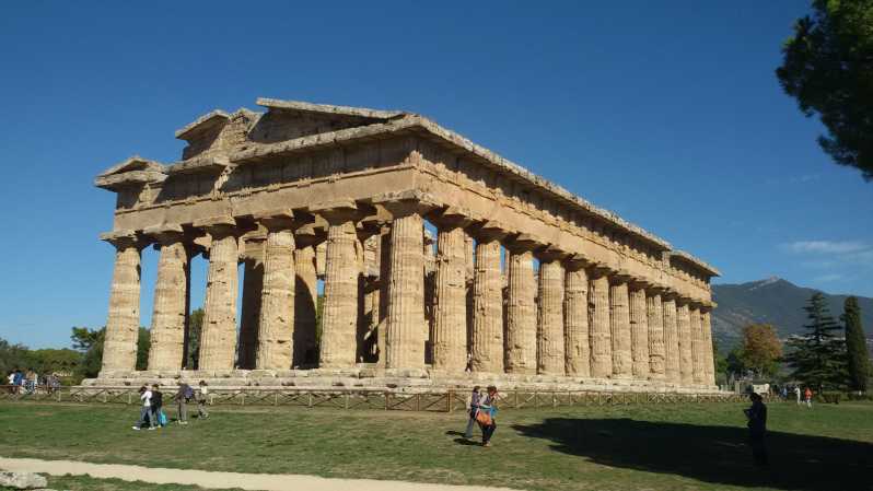 Paestum: tour dei templi meglio conservati al mondo (UNESCO)