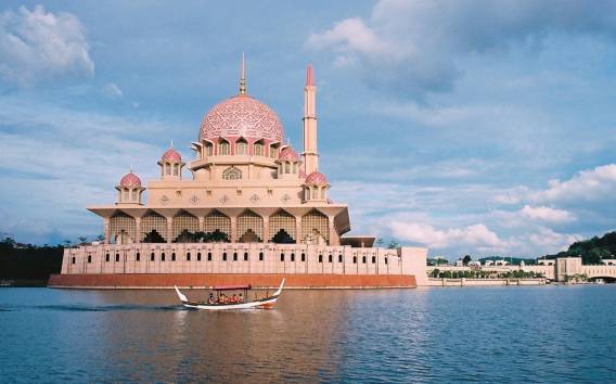 Kuala Lumpur: Putrajaya-Tour mit traditioneller Bootsfahrt