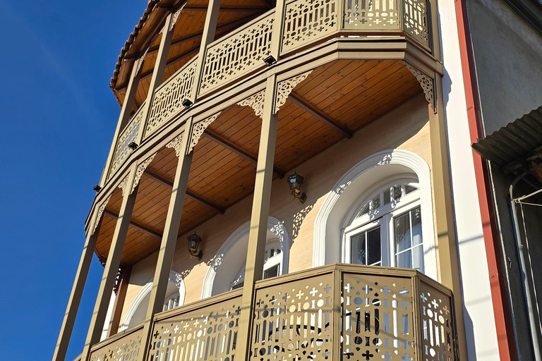 Tbilisi: Old Town Left Bank Walking Tour with Boat Ride