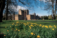 De Edinburgh, Glamis et Dunnottar Castles Tour en italien - Hizvo