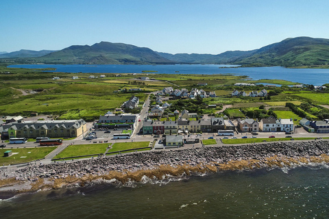 From Killarney: Ring of Kerry Guided Day Tour 09:15 - Killarney Tourist Office