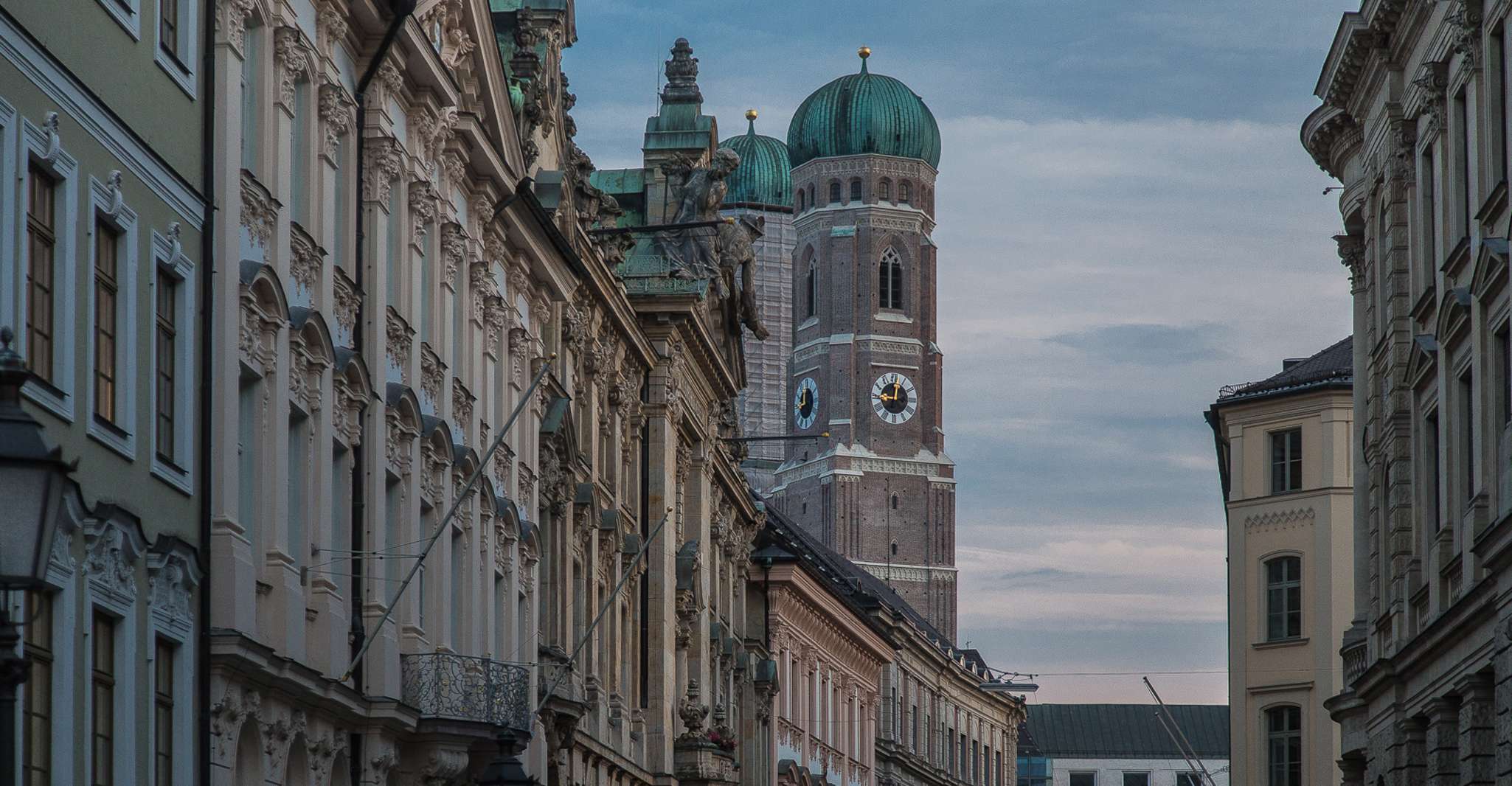 Munich - Illuminati & other Secret Societies, Tour in German photo 2
