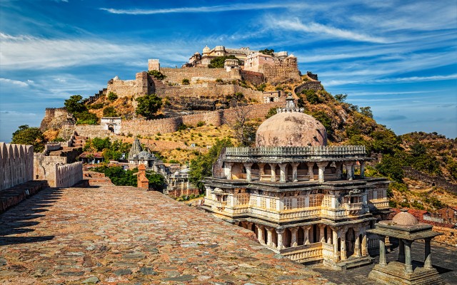 Visit Kumbhalgarh and Ranakpur Private Day Trip from Udaipur in Udaipur