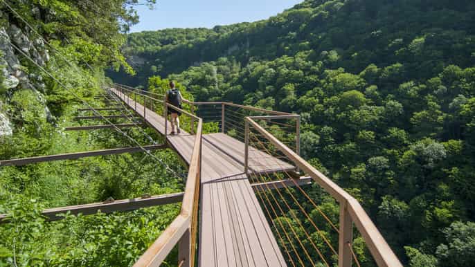 tbilisi transfer to canyons and prometheus cave