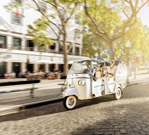 Sightseeing on wheels