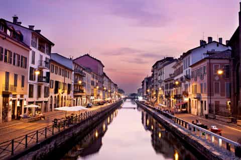Milan: 1-Hour Navigli Guided Walking Experience