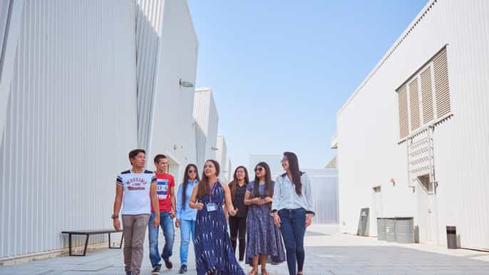 art jewel and chocolate tour of dubai