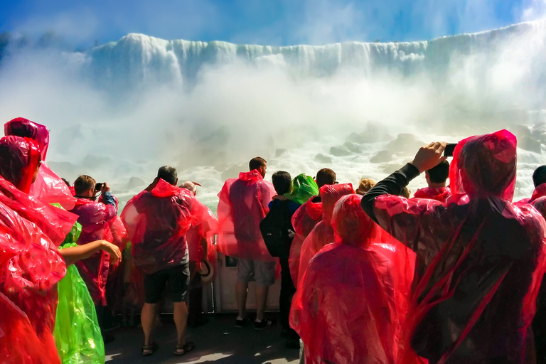 Toronto: Niagara Falls Group or Private Day Tour with Cruise Niagara Falls: Day Tour with Hornblower Boat Cruise