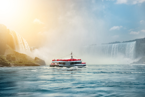 Toronto: Niagara Falls Group or Private Day Tour with Cruise Niagara Falls: Day Tour with Hornblower Boat Cruise