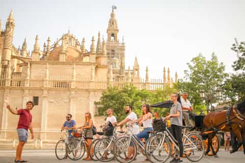 Seville: 3-Hour Historical Bike Tour