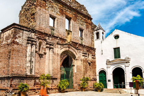 Santo Domingo: Small Group Tour with Cable Car from Bayahibe