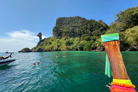 Krabi : tour en bateau des 4 îles pour la plongée en apnéeKrabi : tour en bateau à longue queue pour la plongée en apnée dans les 4 îles