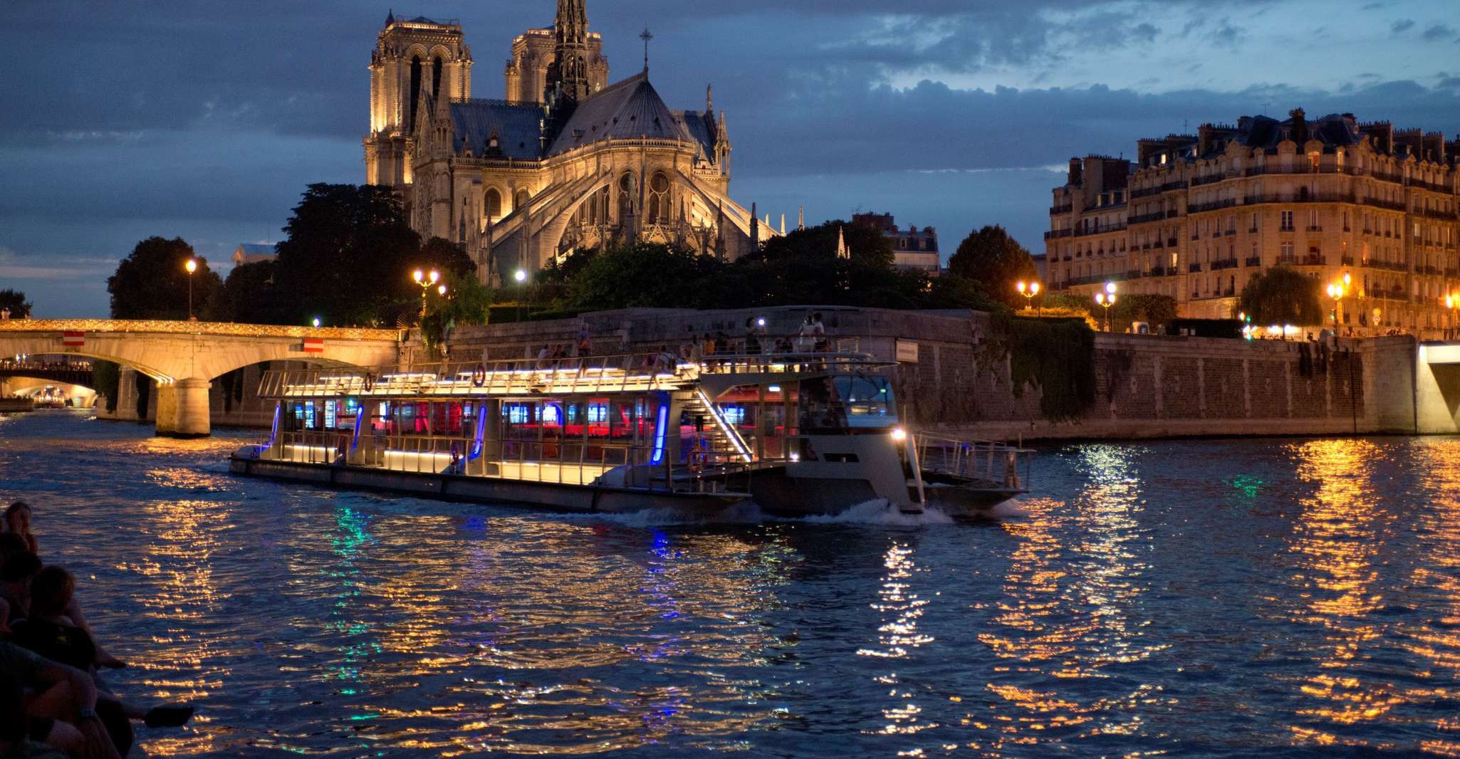 Paris, Champagne at the Moulin Rouge & Seine River Cruise - Housity