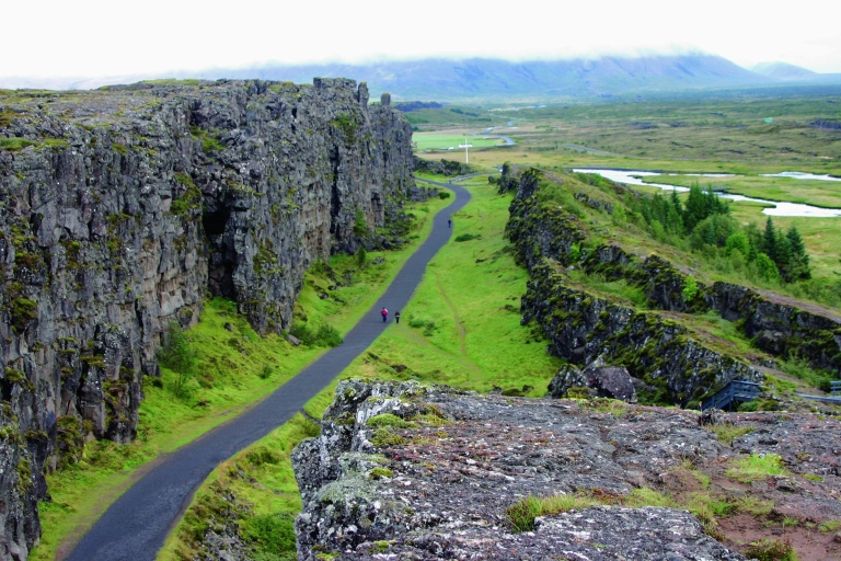 Ab Reykjavik: Tagestour Golden Circle und Geheime LaguneGullni hringurinn & Geheime Lagune: Tagestour ohne Abholung
