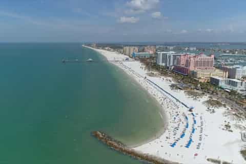 From Orlando: Clearwater Beach with Lunch Day Trip