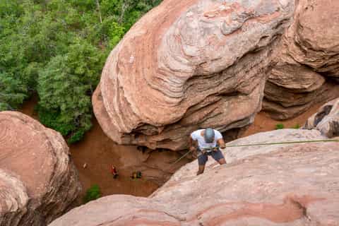 From Utah: 5-hour Canyoneering Experience Small Group Tour