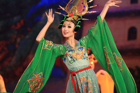 Xi’an: Great Tang Dynasty Night Show & Dumpling Meal Option Tang Dynasty Show & Dumpling Dinner with Transfer