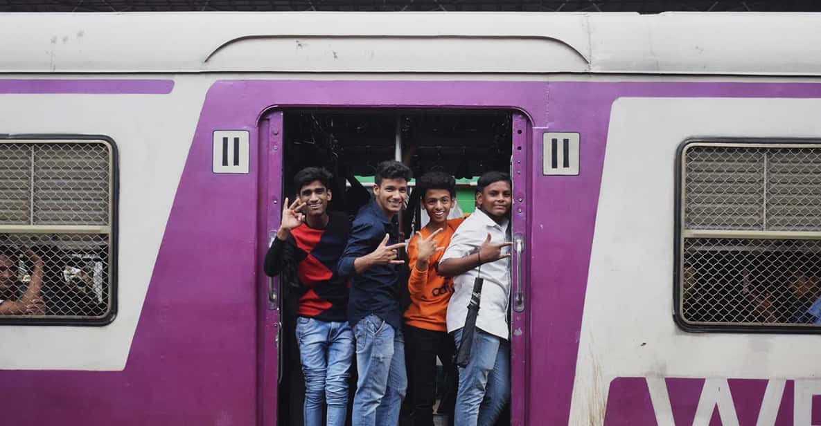 Mumbai: Experience Local Transport, Sightseeing & Lunch