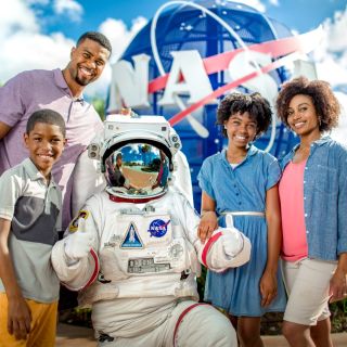 Orlando: Kennedy Space Center and Airboat Tour