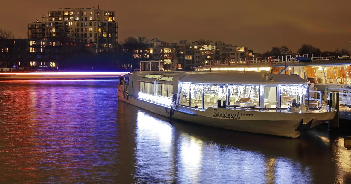 Berlin 2Hour Winter River Cruise GetYourGuide