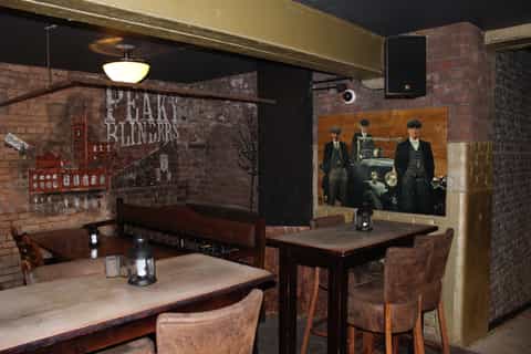 Liverpool: Official Peaky Blinders Half-Day Tour